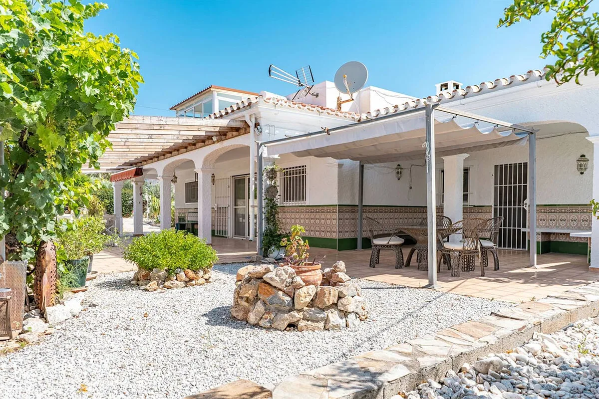 Nerja - Romslig villa med basseng, gjestehus og panoramautsikt – bilde 17