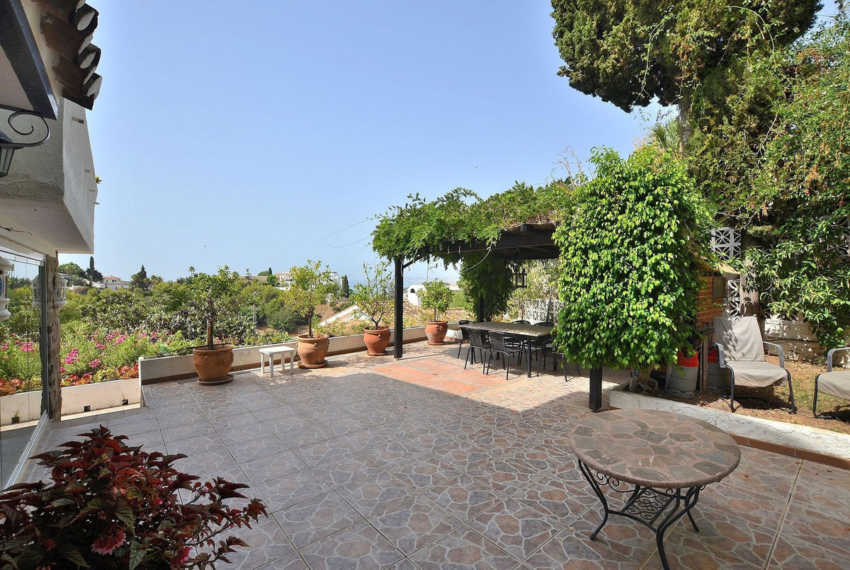 Benalmádena Costa – flott villa med havutsikt, privat basseng og solrik beliggenhet – bilde 3