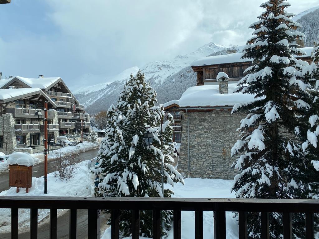 Val d´Isère - Innbydende leilighet med 4 soverom og terrasse i hjertet av stasjonen – bilde 11