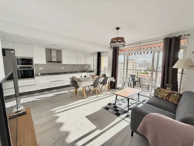 3-bedroom apartment in Fuengirola, Spain