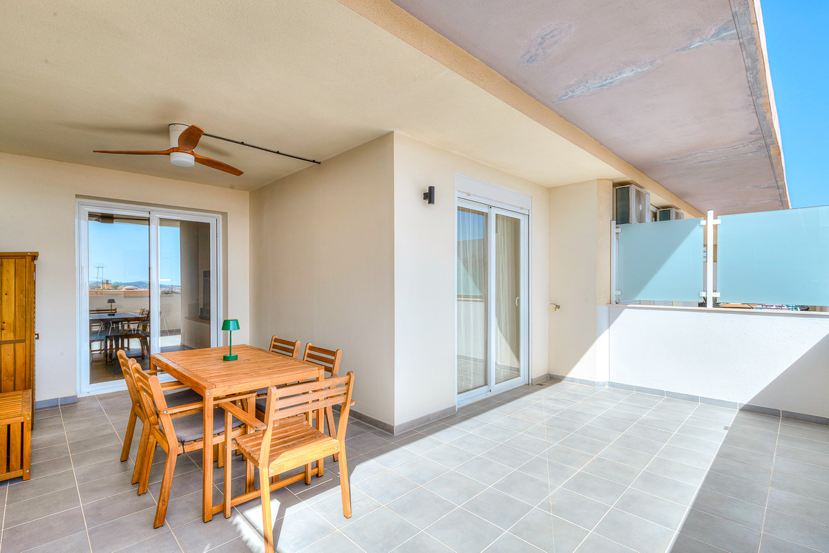 Fuengirola - Stilren leilighet med panoramautsikt, stor terrasse og heis – bilde 1