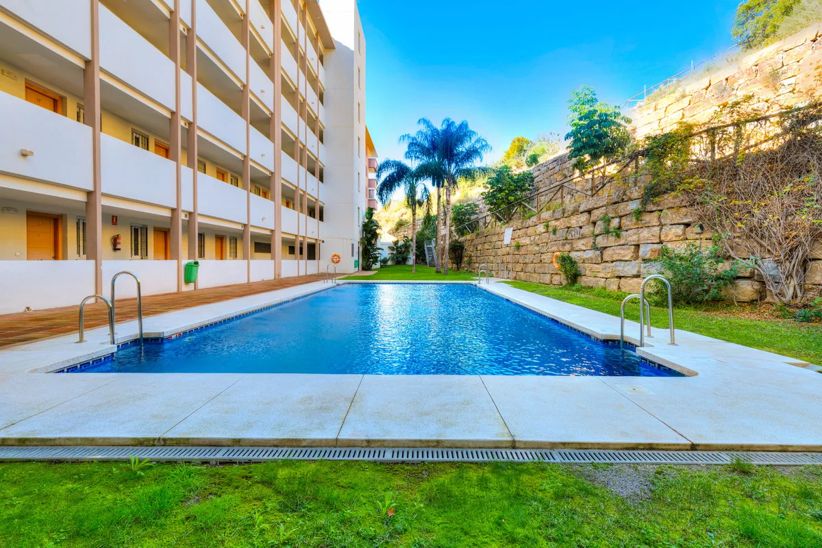 Fuengirola - Stilren leilighet med panoramautsikt, stor terrasse og heis – bilde 16