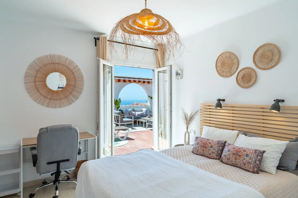 Nerja – Sørvendt hjørneleilighet i Capistrano med terrasse, nydelig utsikt og turistlisens – bilde 6
