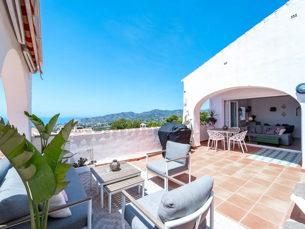 Nerja – Sørvendt hjørneleilighet i Capistrano med terrasse, nydelig utsikt og turistlisens – bilde 18