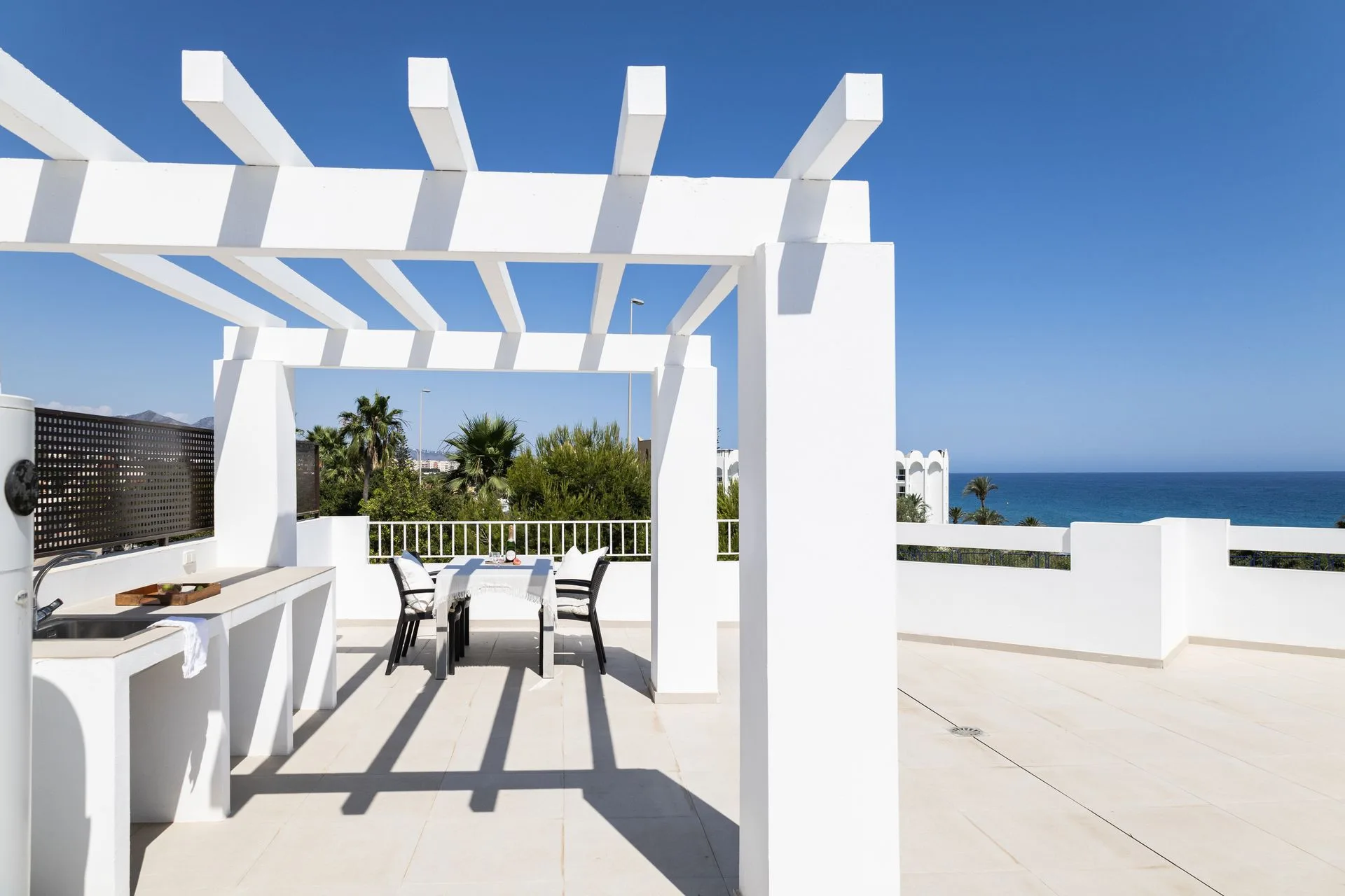 Punta Lara, Nerja – Eksklusiv nybygd duplex nær stranden med takterrasse – bilde 23
