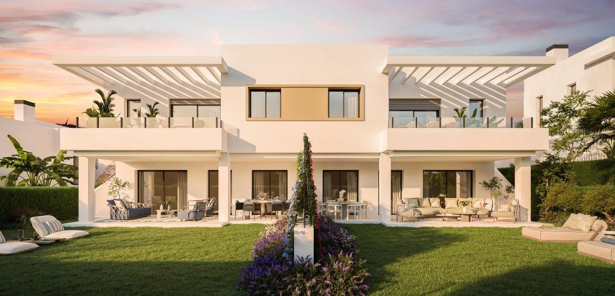 Apron Estepona – Romslige rekkehus med privat hage og terrasse – bilde 1