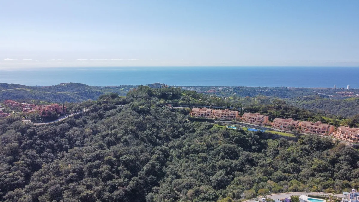 Elviria – Romslig leilighet i La Mairena med privat hage og fellesbasseng – bilde 30