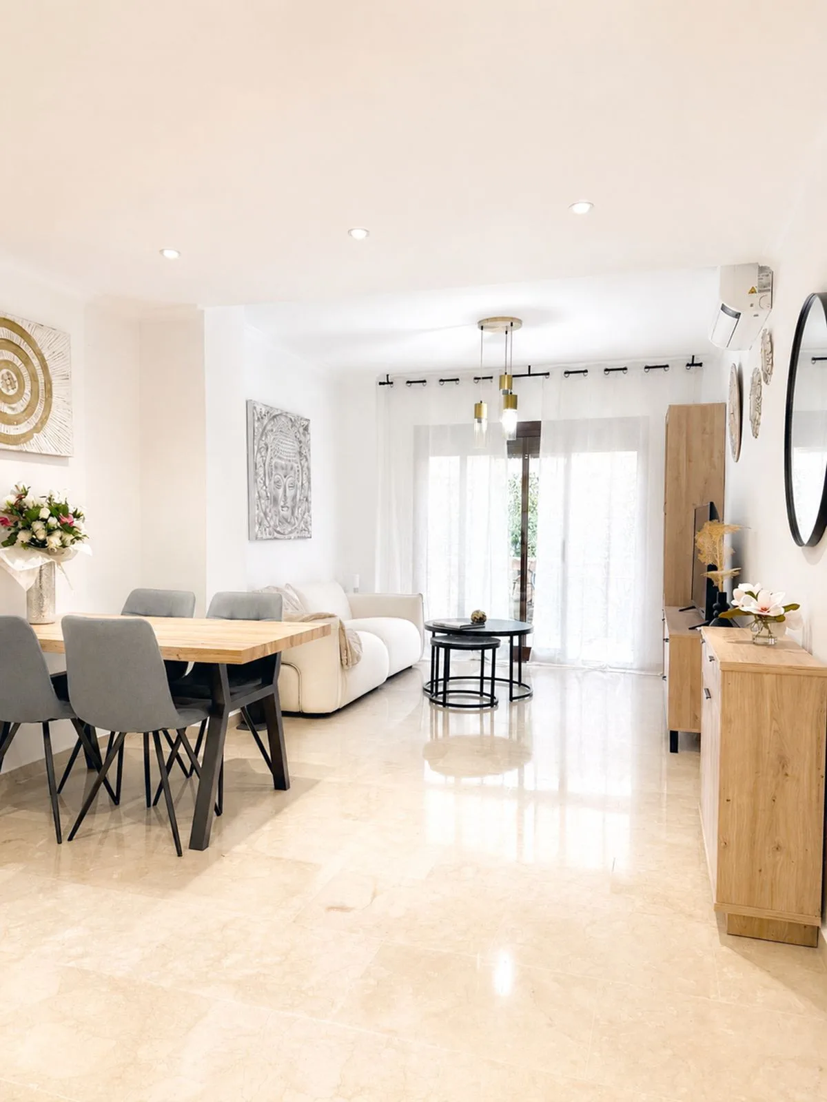 Golden Mile, Marbella – Renovert leilighet med 30 m² terrasse og sjøutsikt – bilde 6