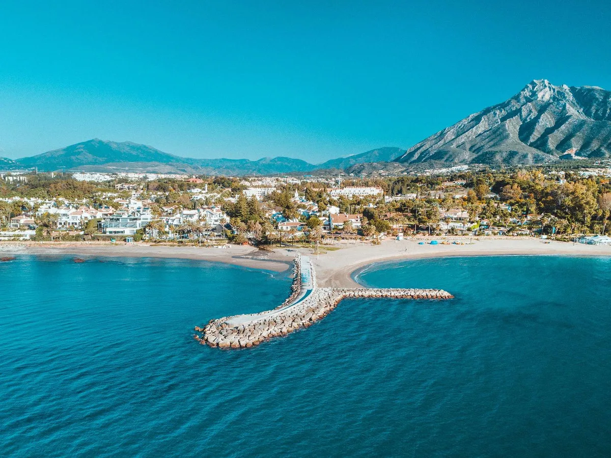 Golden Mile, Marbella – Renovert leilighet med 30 m² terrasse og sjøutsikt – bilde 15