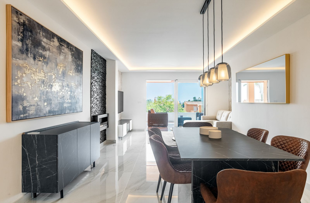 Terrazas de Santa María, Elviria – Lys og moderne leilighet med to private terrasser – bilde 3