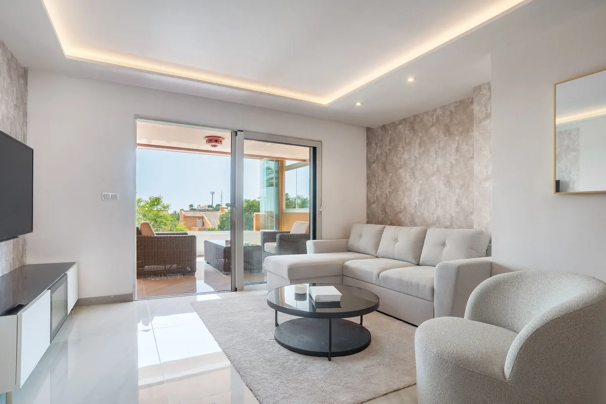Terrazas de Santa María, Elviria – Lys og moderne leilighet med to private terrasser – bilde 4