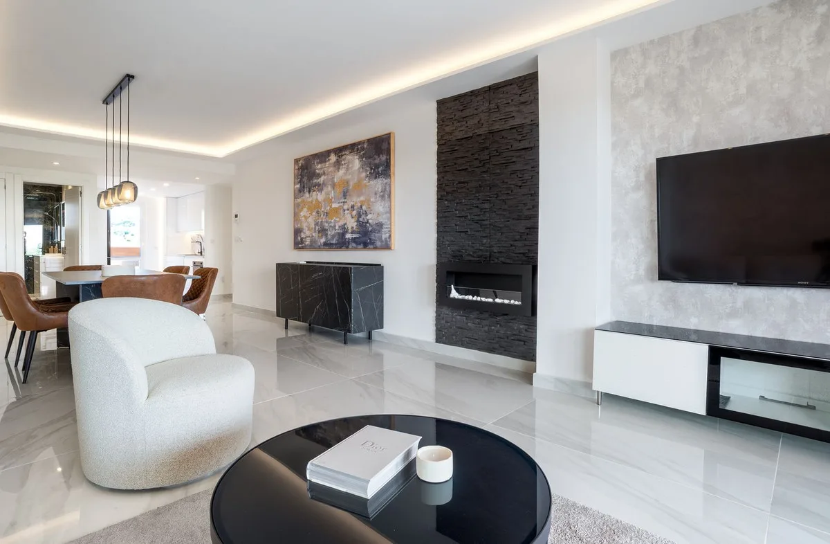 Terrazas de Santa María, Elviria – Lys og moderne leilighet med to private terrasser – bilde 8