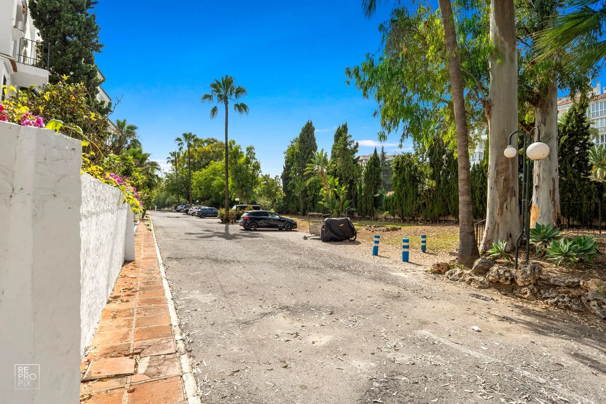Puerto Banús – Penthouse med sjøutsikt og tilgang til La Sala Beach Club – bilde 31