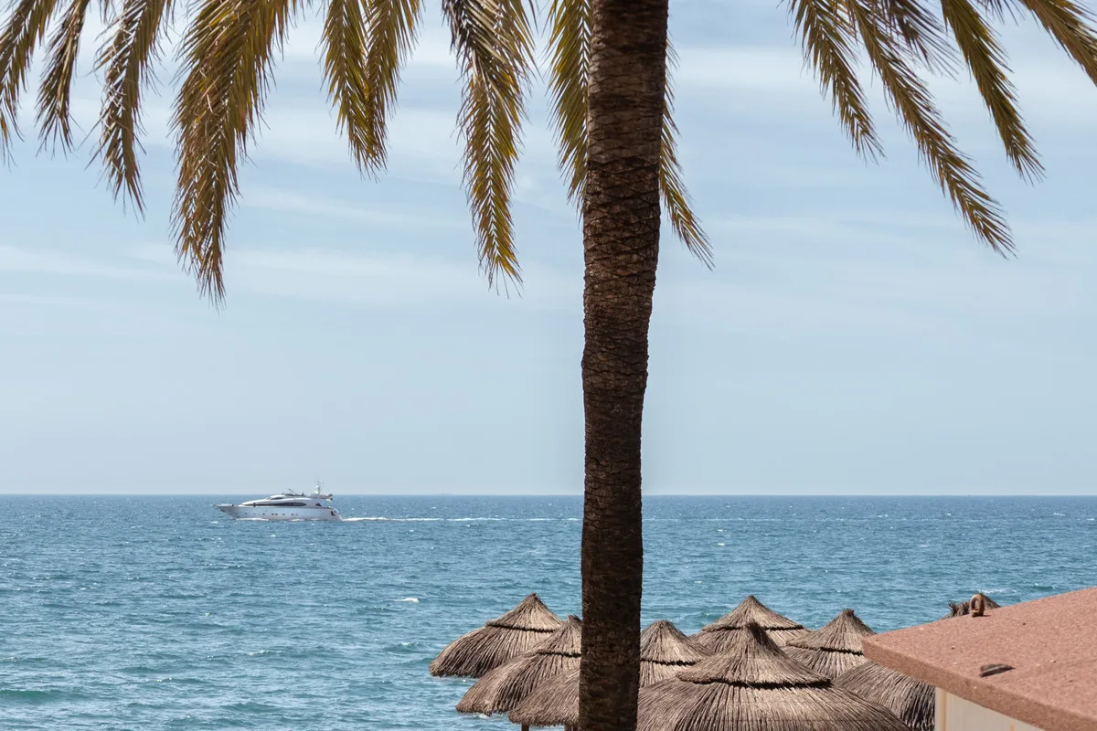 Marbella sentrum – Strandnær investering med utleielisens inkludert – bilde 23