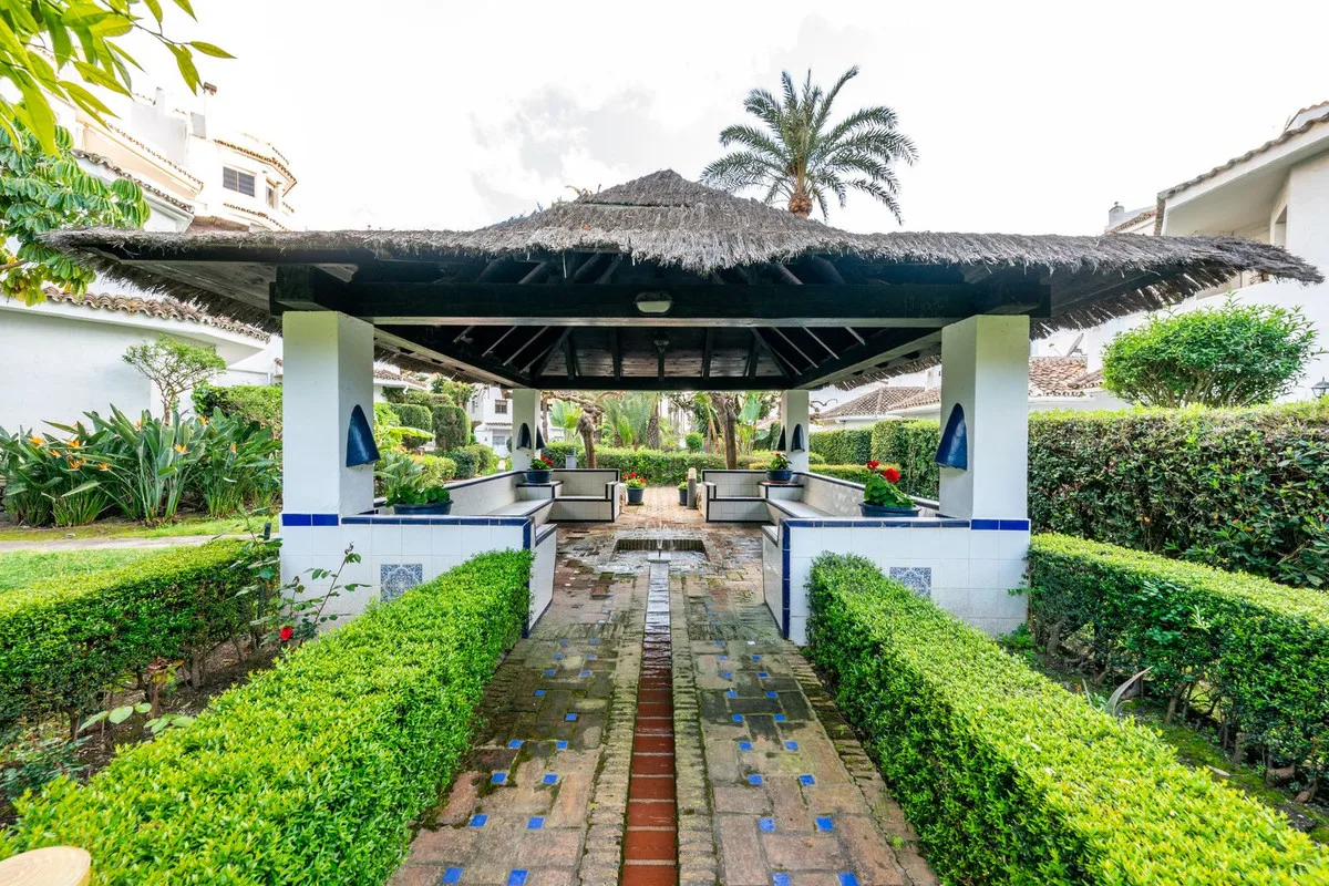 Golden Beach, Elviria – Duplex penthouse med solarium og strandtilgang – bilde 7