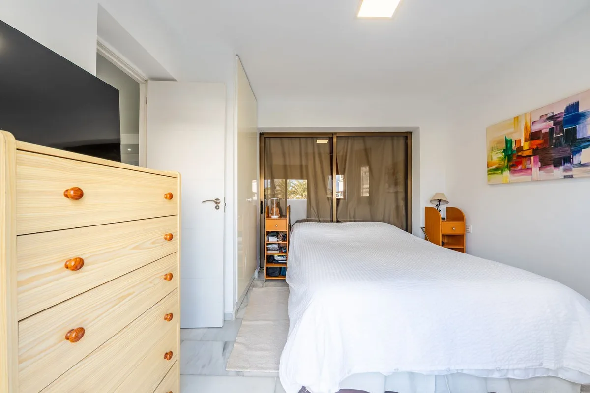 Golden Beach, Elviria – Duplex penthouse med solarium og strandtilgang – bilde 12