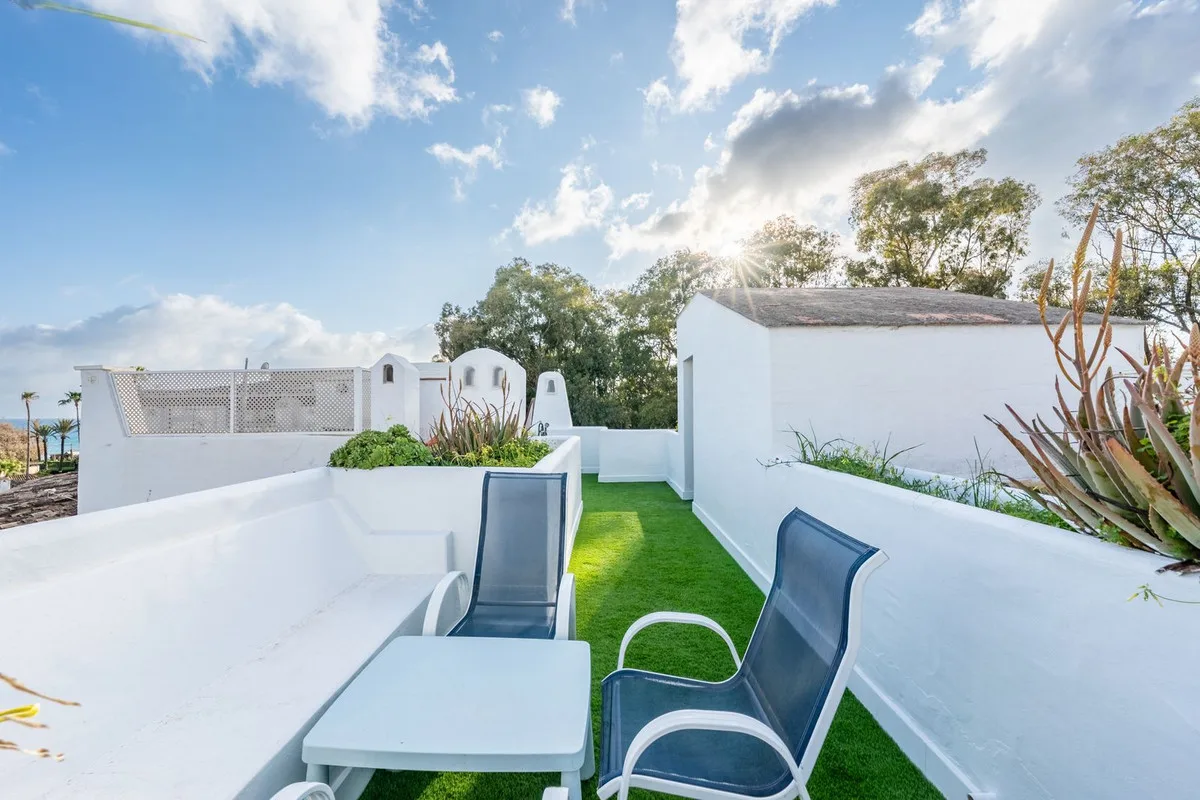 Golden Beach, Elviria – Duplex penthouse med solarium og strandtilgang – bilde 18