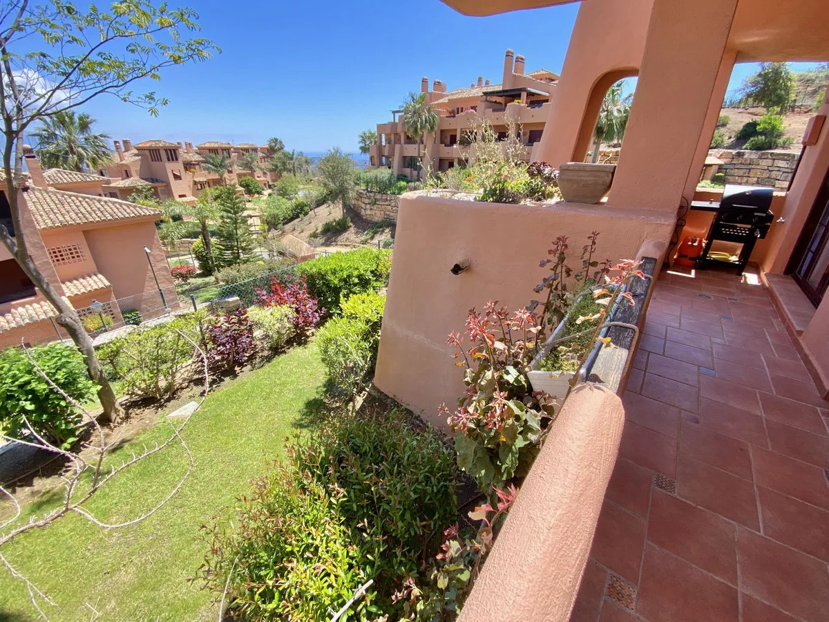 La Mairena, Elviria – Stor hjørneleilighet med panoramautsikt og sidehage – bilde 6