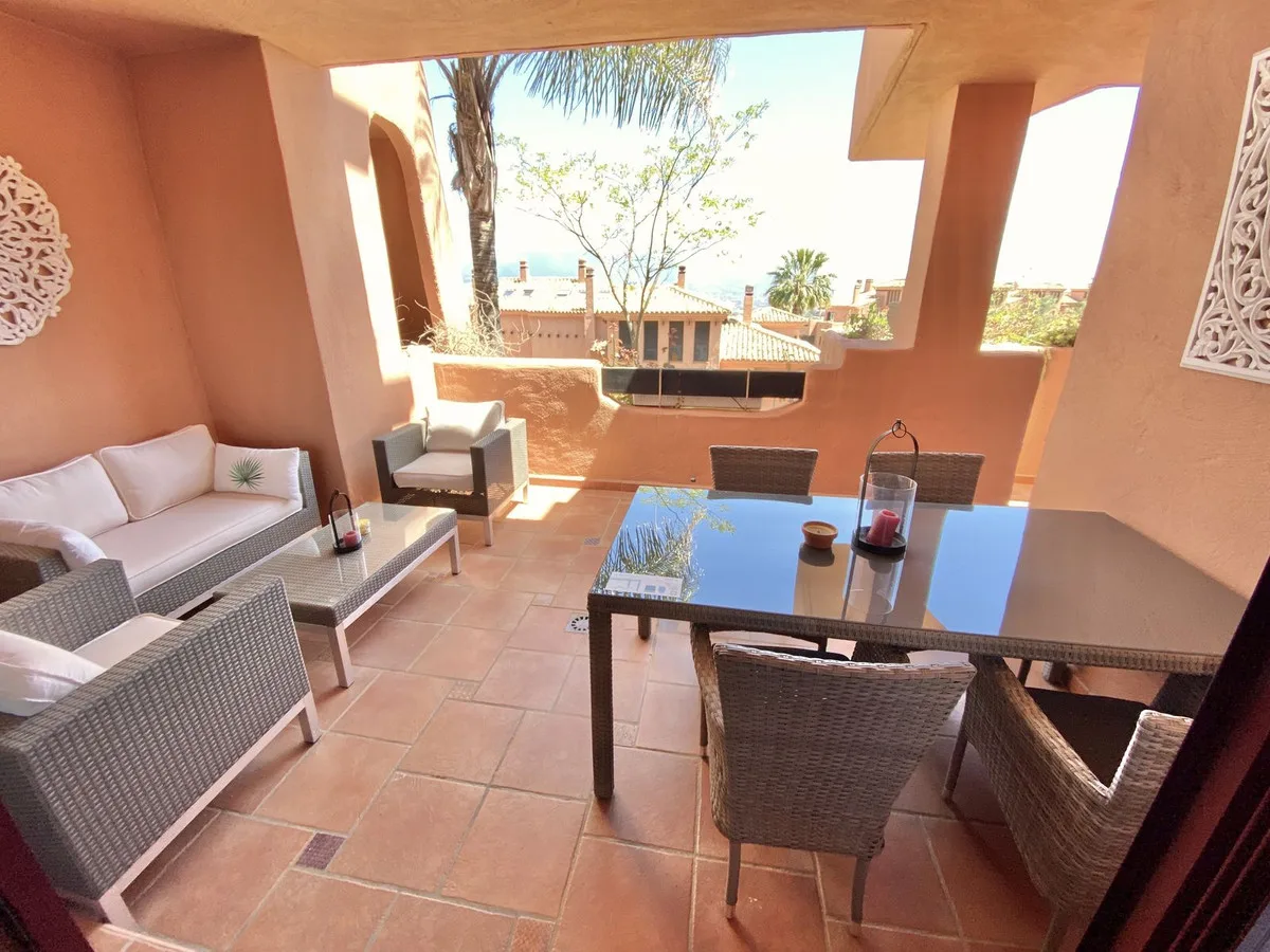 La Mairena, Elviria – Stor hjørneleilighet med panoramautsikt og sidehage – bilde 24
