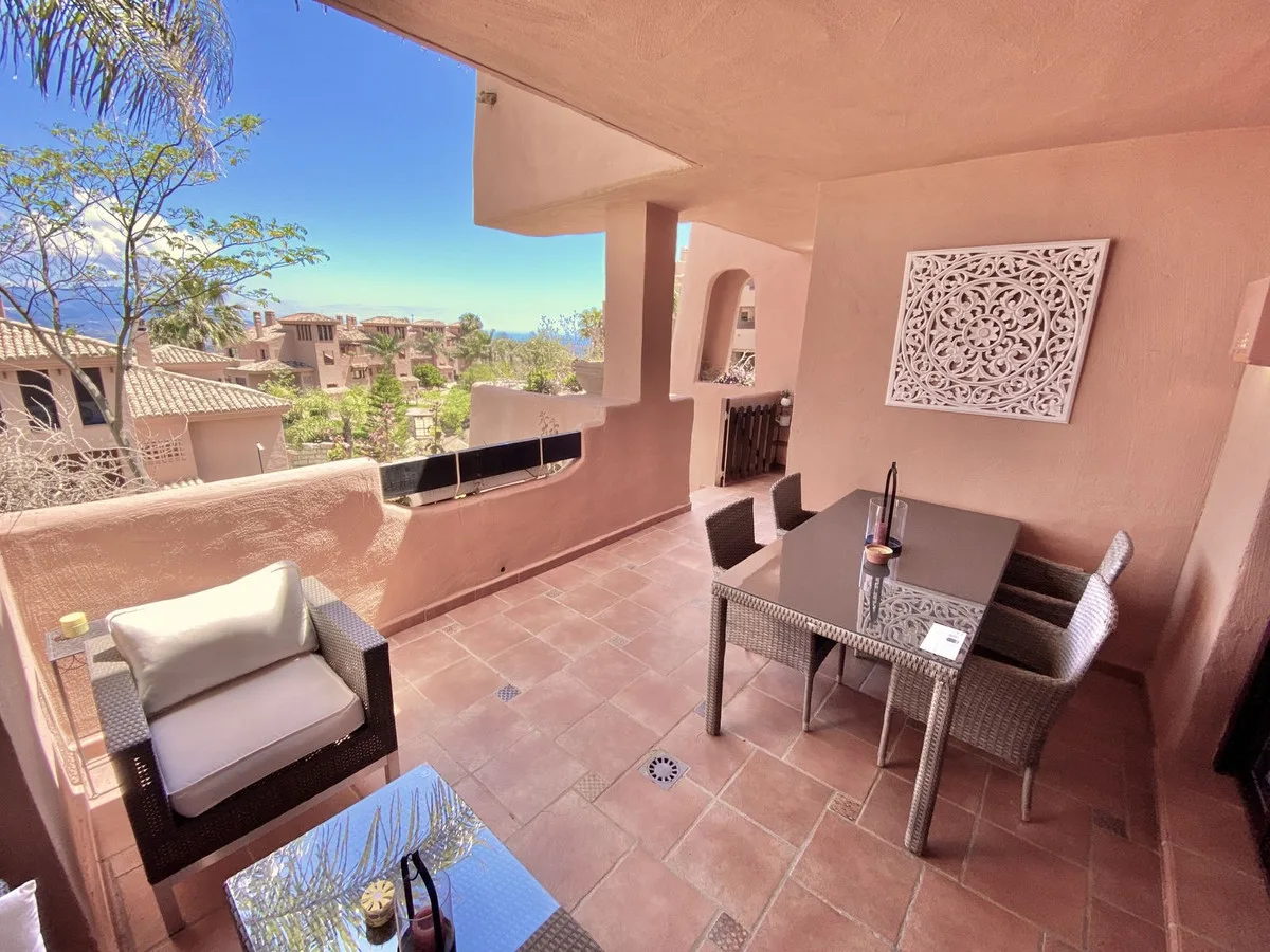 La Mairena, Elviria – Stor hjørneleilighet med panoramautsikt og sidehage – bilde 25