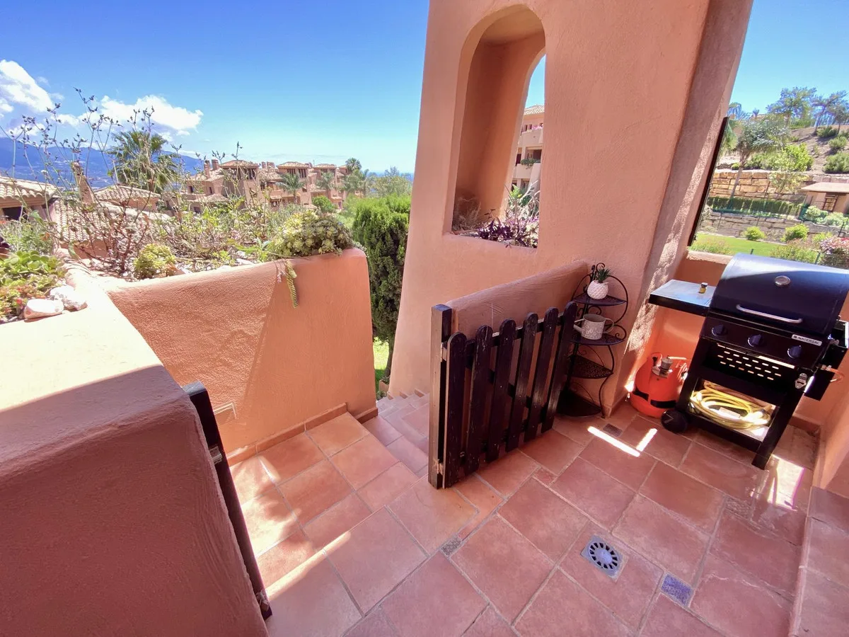 La Mairena, Elviria – Stor hjørneleilighet med panoramautsikt og sidehage – bilde 26