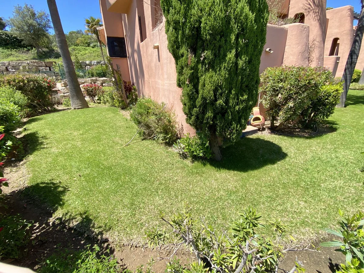 La Mairena, Elviria – Stor hjørneleilighet med panoramautsikt og sidehage – bilde 27