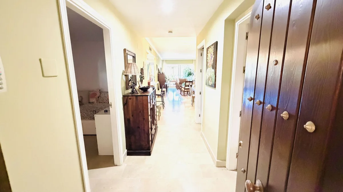 Santa María Village, Elviria – Hageleilighet med helårs vinterhage – bilde 18