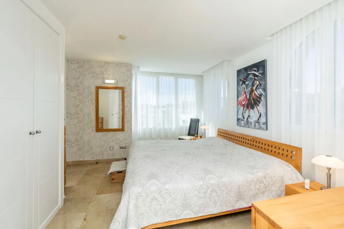 Los Arqueros, Benahavís – Privat terrasse med utsikt over hav og Gibraltarstredet – bilde 13