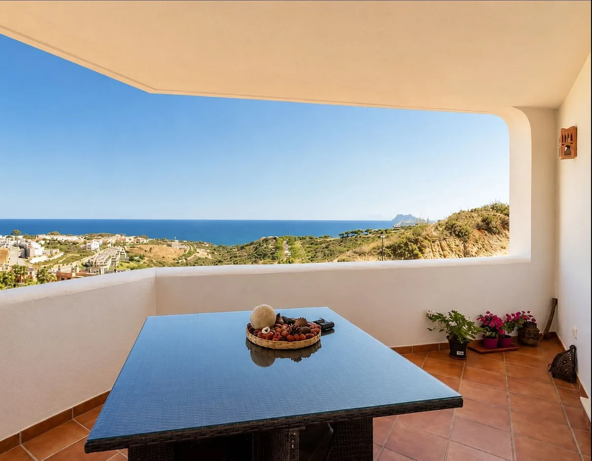 Bahía de las Rocas, Manilva – Rekkehus med panoramautsikt mot Afrika – bilde 4