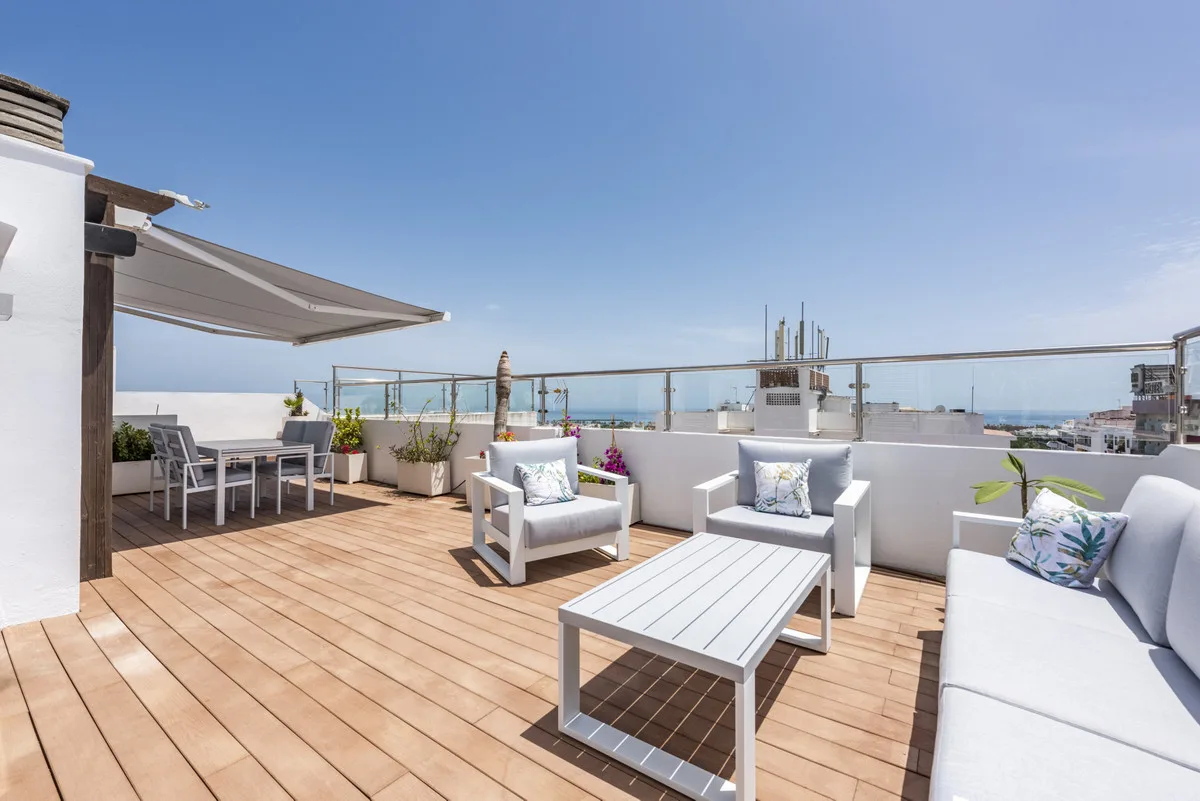 San Pedro de Alcántara – Penthouse duplex med 87 m² takterrasse og jacuzzi – bilde 11