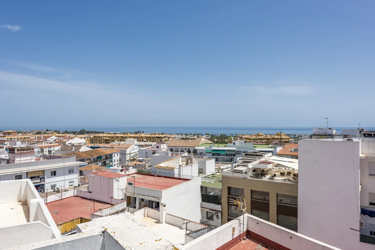 San Pedro de Alcántara – Penthouse duplex med 87 m² takterrasse og jacuzzi – bilde 22