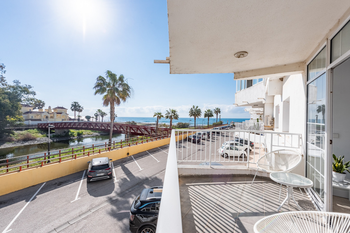 San Pedro de Alcántara – Strandleilighet med turistlisens på promenaden – bilde 2