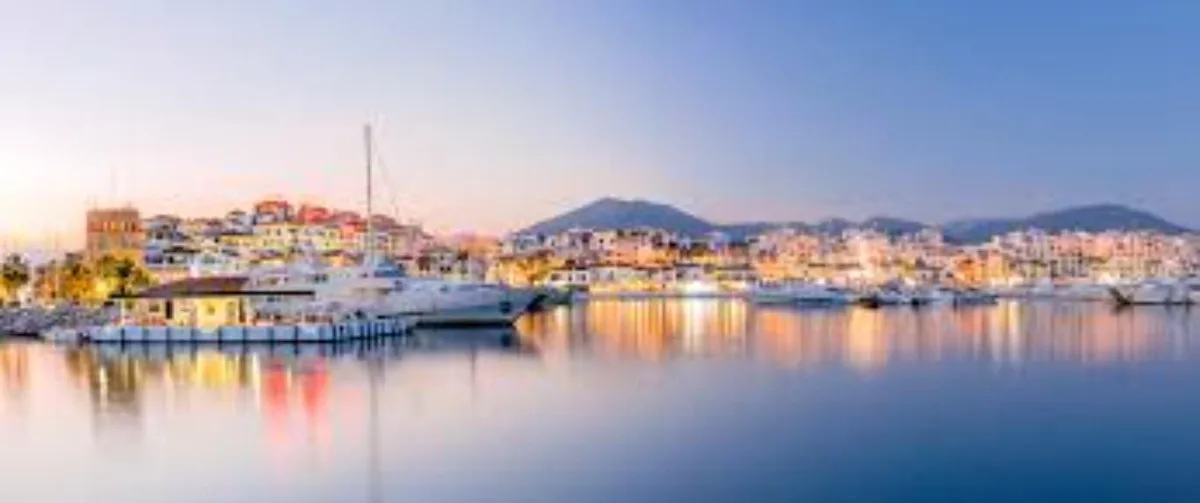 Puerto Banús – Leilighet i første linje til strand og marina – bilde 14