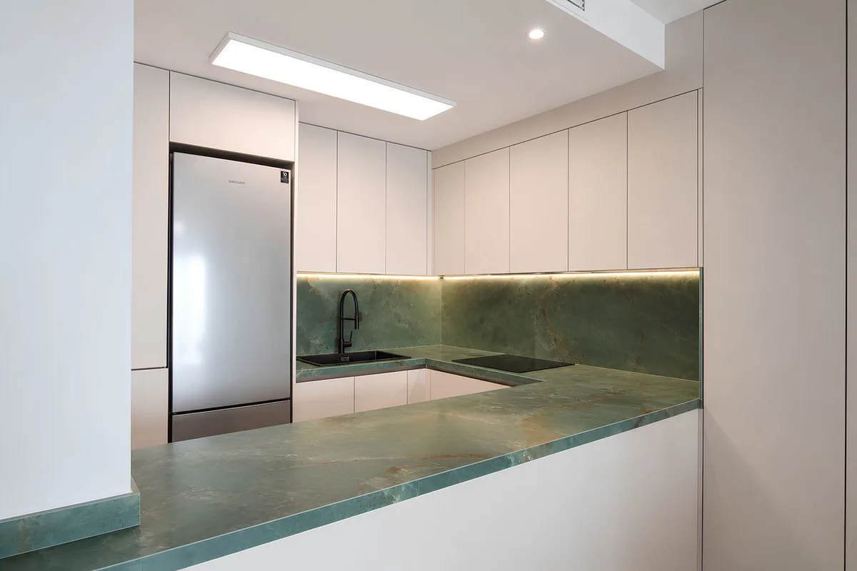 Fuengirola – Hjørneleilighet med 29 m² sørvendt terrasse – bilde 8