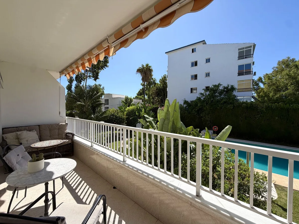 Golden Mile, Marbella – Renovert leilighet 200 m fra stranden, med turistlisens – bilde 5