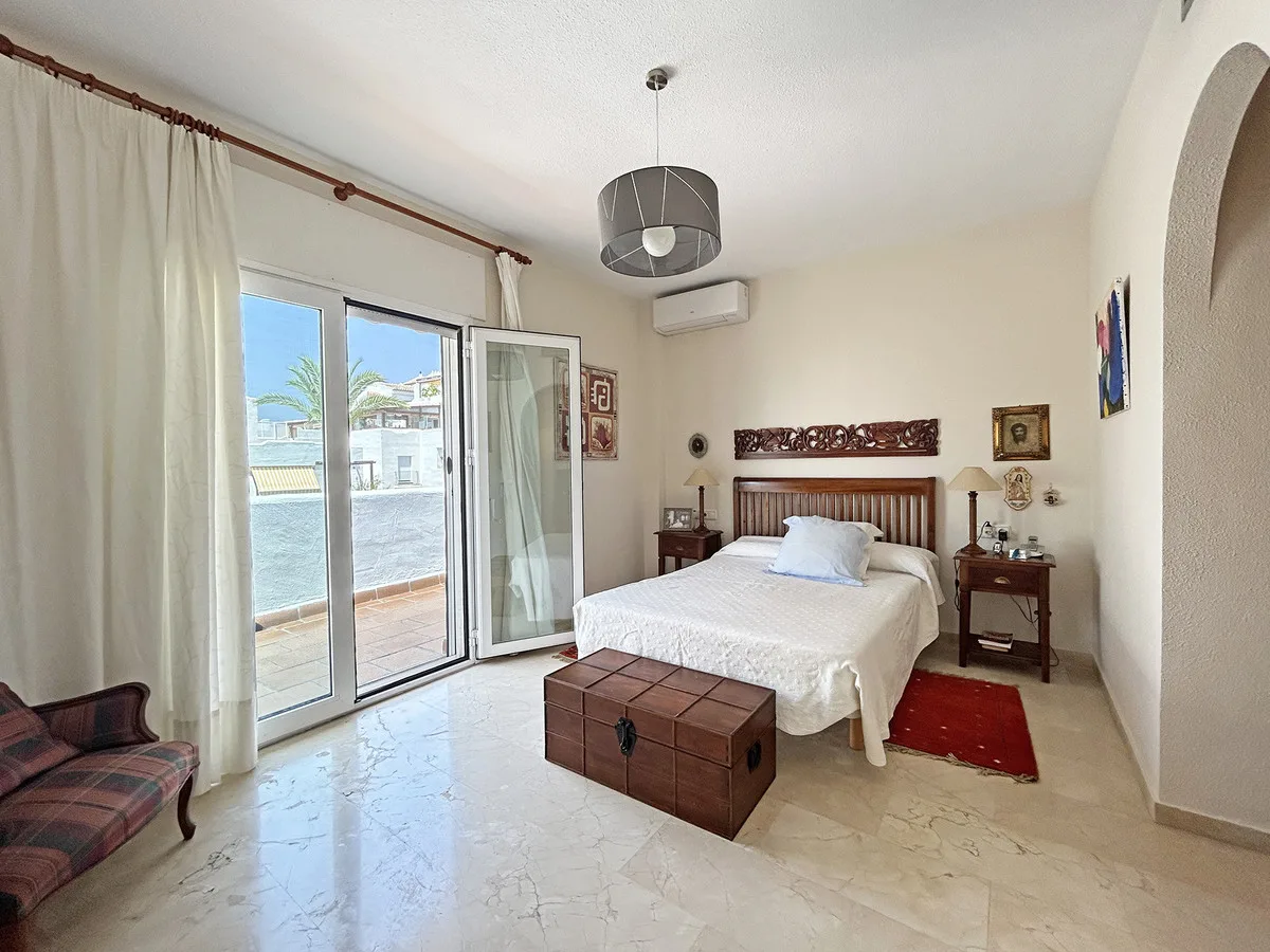 Golden Mile, Marbella – Hjørneleilighet med tre bad og vestvendt terrasse – bilde 6