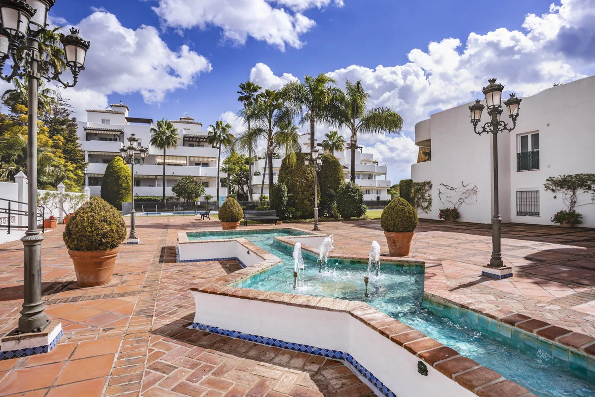 Golden Mile, Marbella – Hjørneleilighet med tre bad og vestvendt terrasse – bilde 15