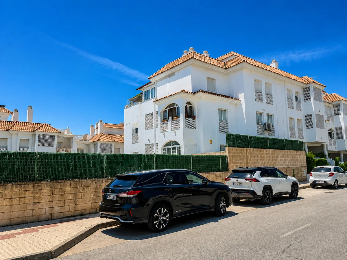 Torremolinos – Lys leilighet med sjøutsikt nær Puerto Marina – bilde 14