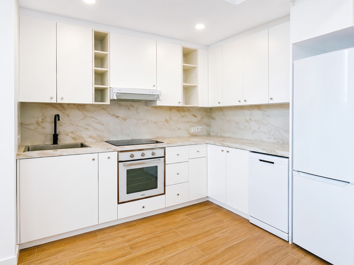 Torremolinos – Loft-stil bolig med egen gateinngang og lave fellesutgifter – bilde 3