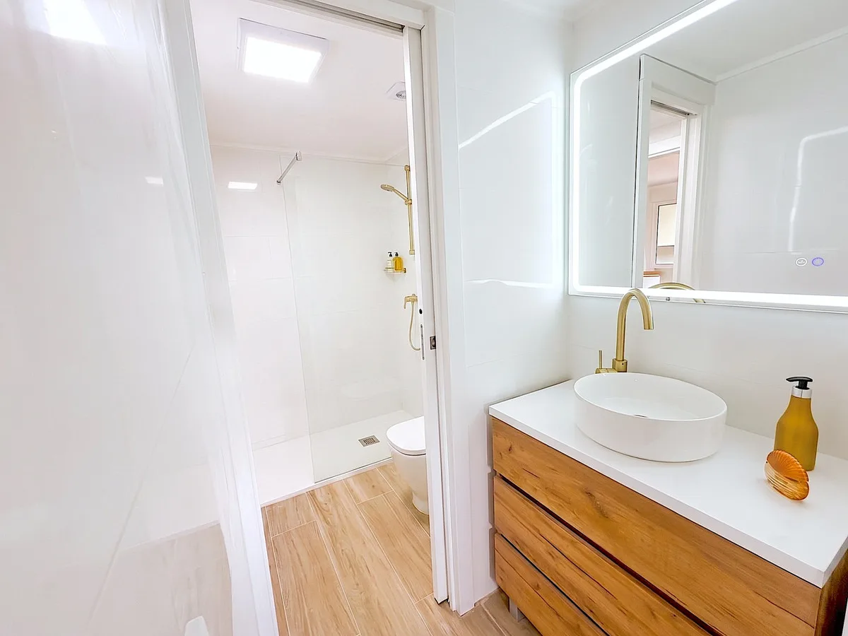 Torremolinos – Loft-stil bolig med egen gateinngang og lave fellesutgifter – bilde 9