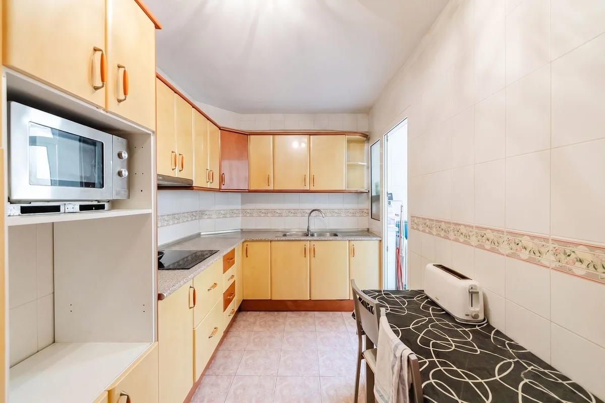 Torremolinos – Sentral leilighet med tre soverom og innglasset terrasse – bilde 21