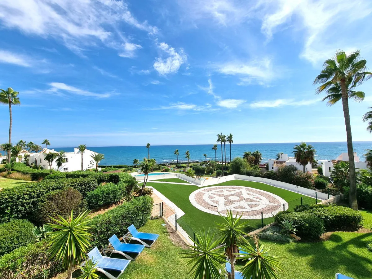 Miraflores, Mijas Costa – Fullstendig renovert strandleilighet i første linje til havet – bilde 15