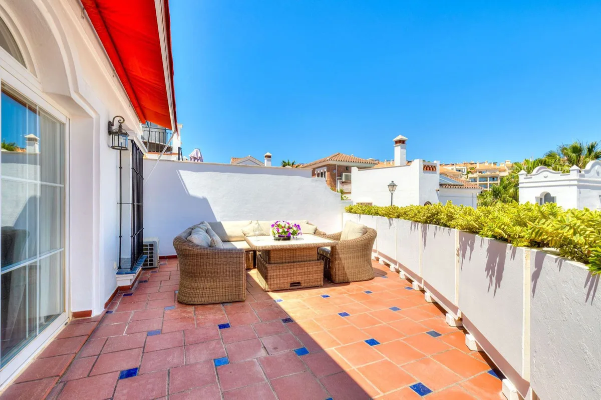 Mijas Costa – Rekkehus med panoramautsikt mot hav og by – bilde 8