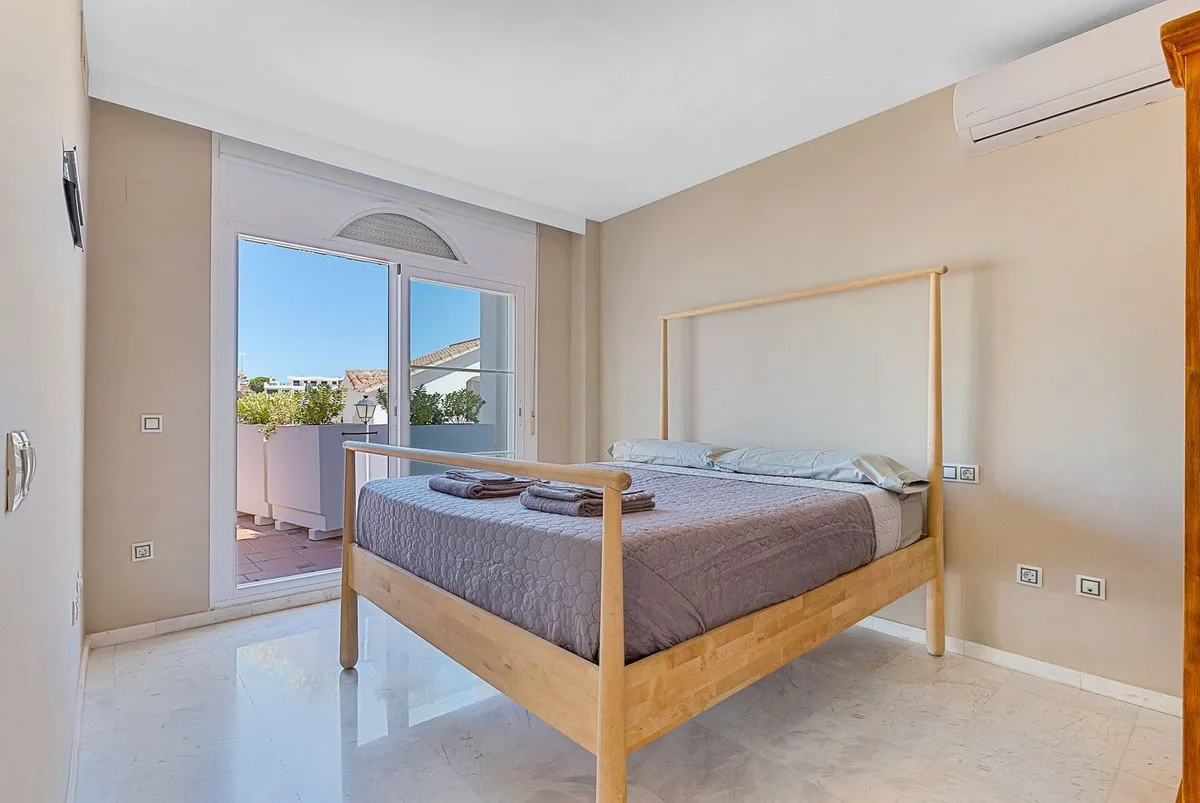 Mijas Costa – Rekkehus med panoramautsikt mot hav og by – bilde 15