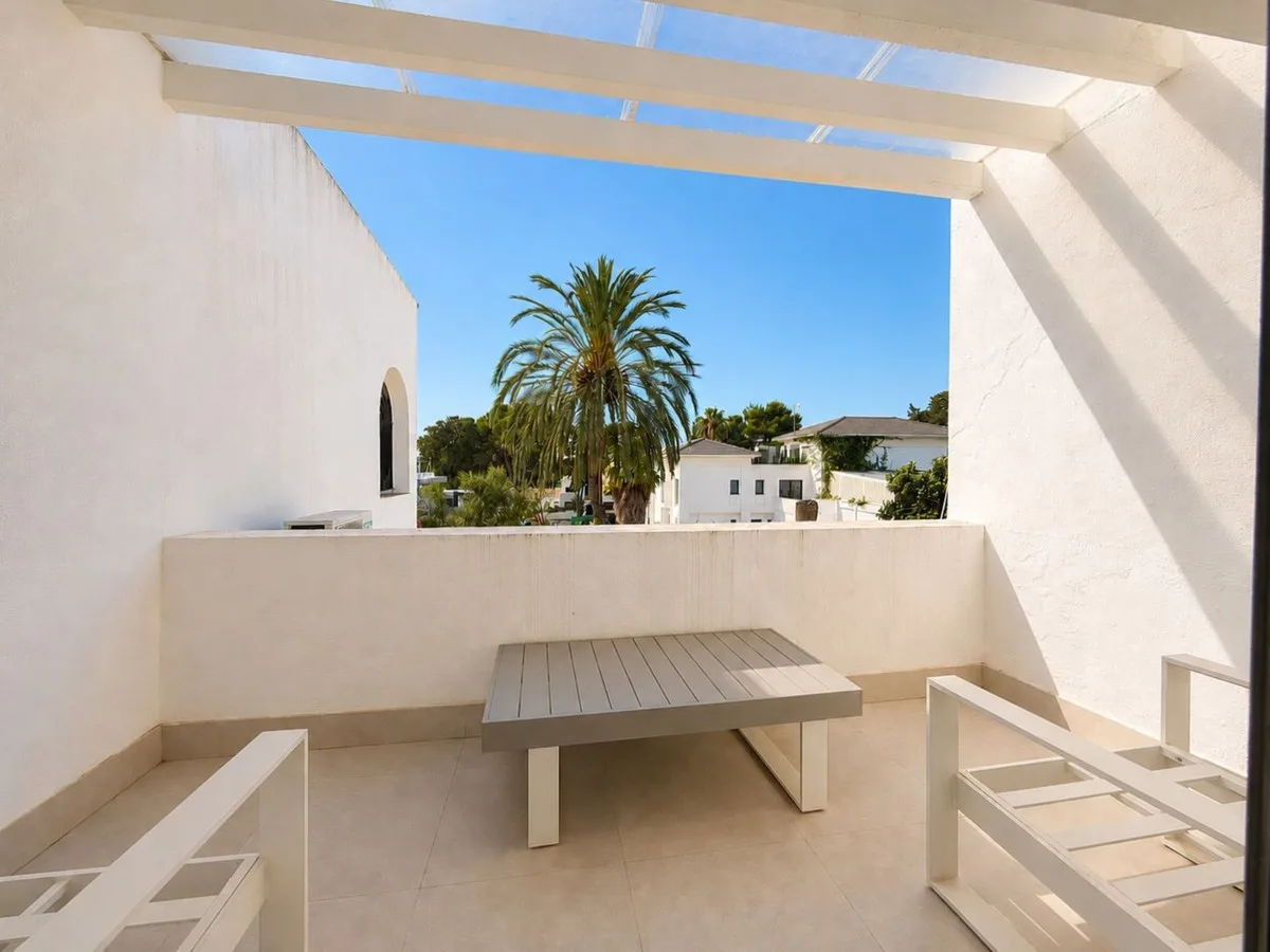 Sotogrande – Penthouse tre minutter fra marinaen, i portvoktet kompleks – bilde 23
