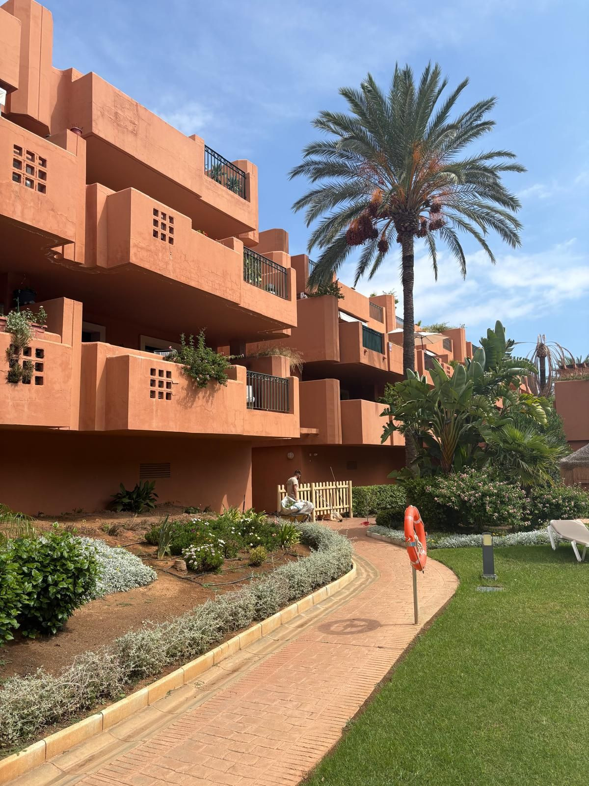 St. Andrews, Cabopino – Renovert leilighet i frontlinje til golfbanen – bilde 2