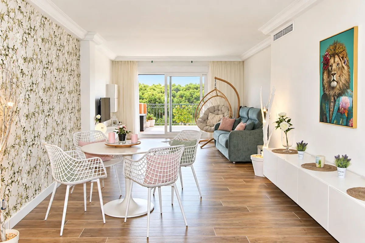 St. Andrews, Cabopino – Renovert leilighet i frontlinje til golfbanen – bilde 4