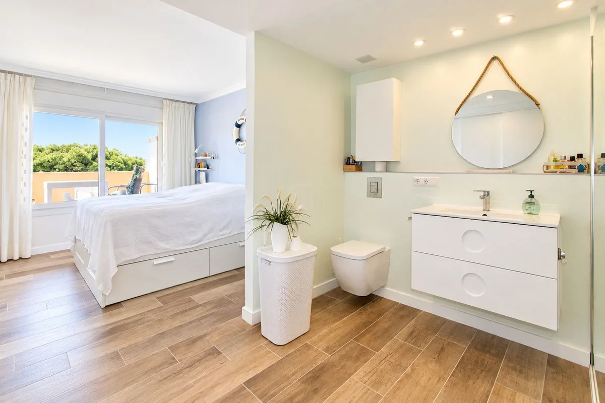 St. Andrews, Cabopino – Renovert leilighet i frontlinje til golfbanen – bilde 16