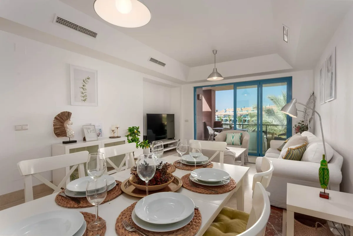 Sotogrande Marina – Leilighet med turistlisens og marinautsikt – bilde 12