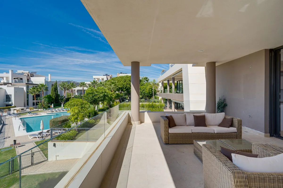 Cabopino – Moderne leilighet med panoramautsikt og to garasjeplasser – bilde 4